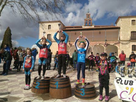 Algunas de las ganadoras de la jornada en la Virgen de las Viñas.