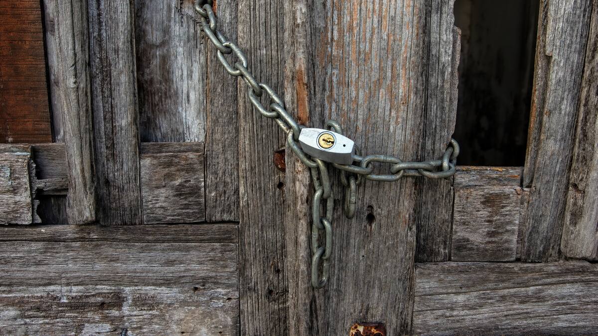 La edil de Vivienda de Pinto, María Jesús Pérez, repasa la jornada sobre okupaciones del 11 de octubre