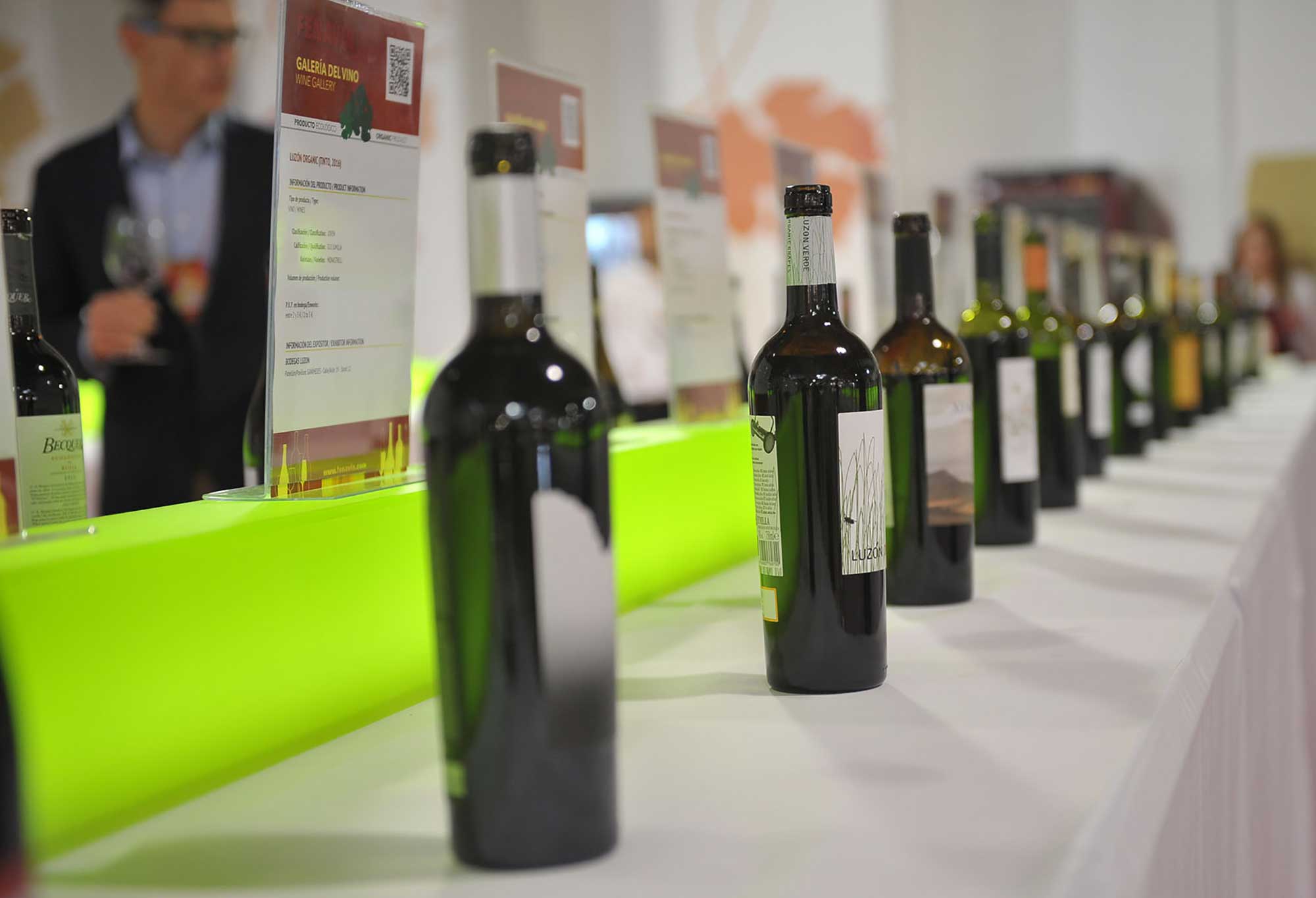 Botellas de vino en Fenavin