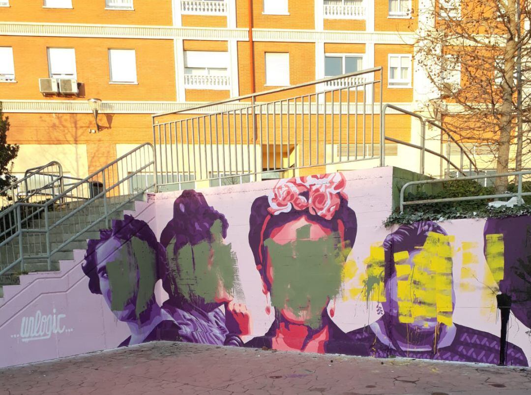 Réplica del mural feminista de Ciudad Lineal en Getafe, vandalizado por ultras en la noche del 8 al 9 de marzo