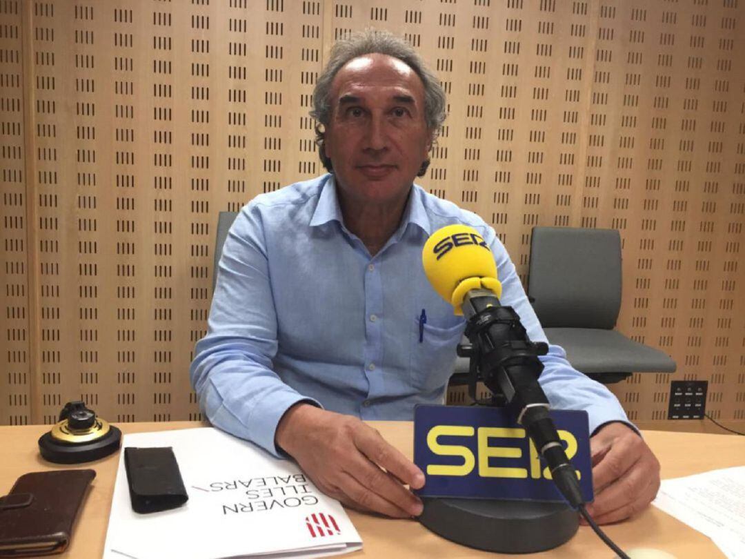 Martí March en los estudios de Cadena SER - Radio Mallorca