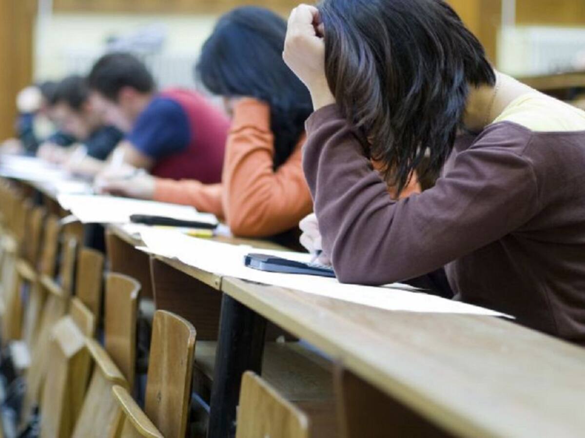 Se amplía el plazo de presentación de solicitudes para la oposición de Secundaria