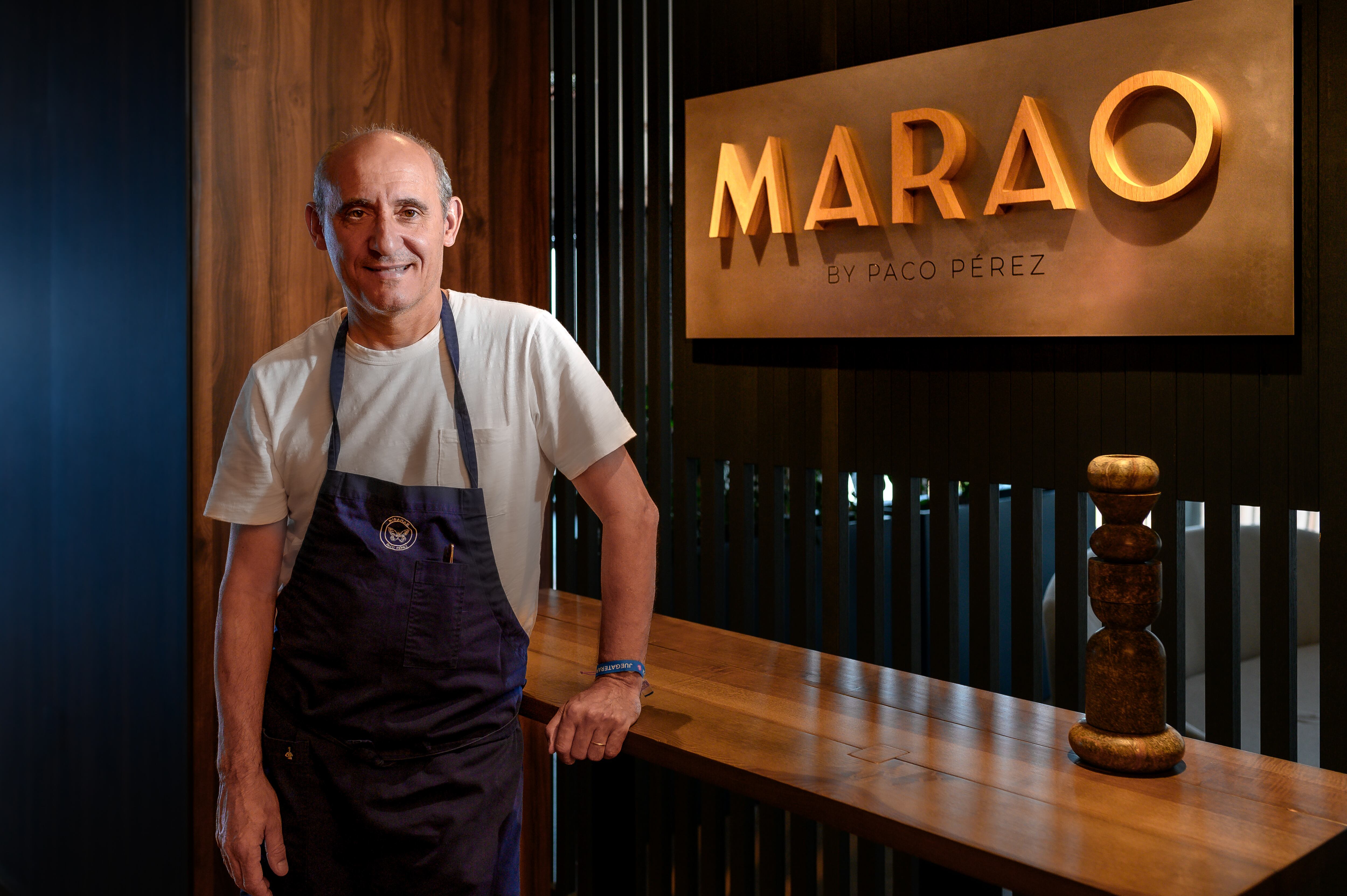 El chef Paco Pérez en el restaurante Marao, en la azotea del Senator Gandia Spa Hotel.