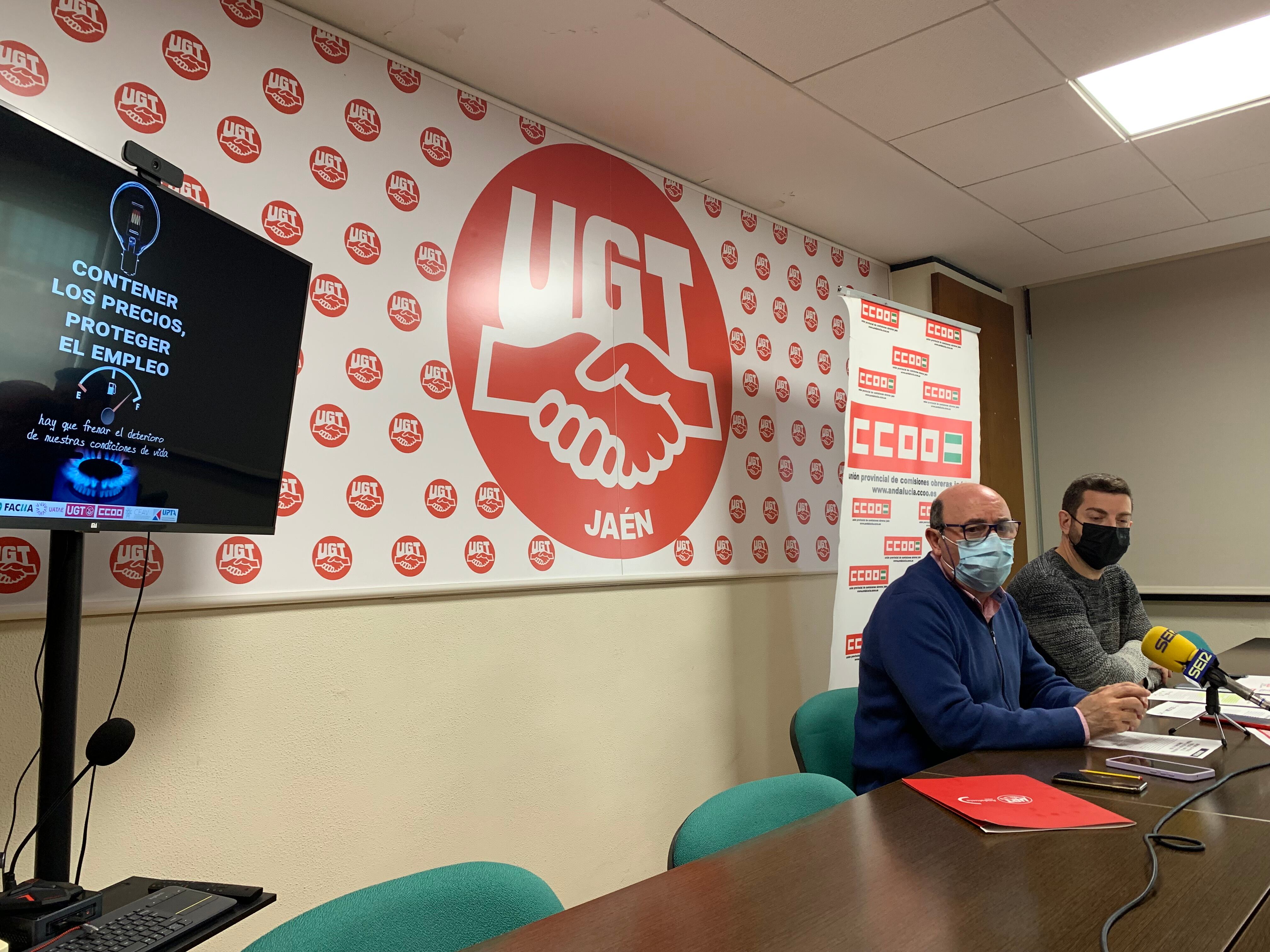 El secretario provincial de UGT Jaén, Manuel Salazar, y el de CCOO, Francisco Cantero.