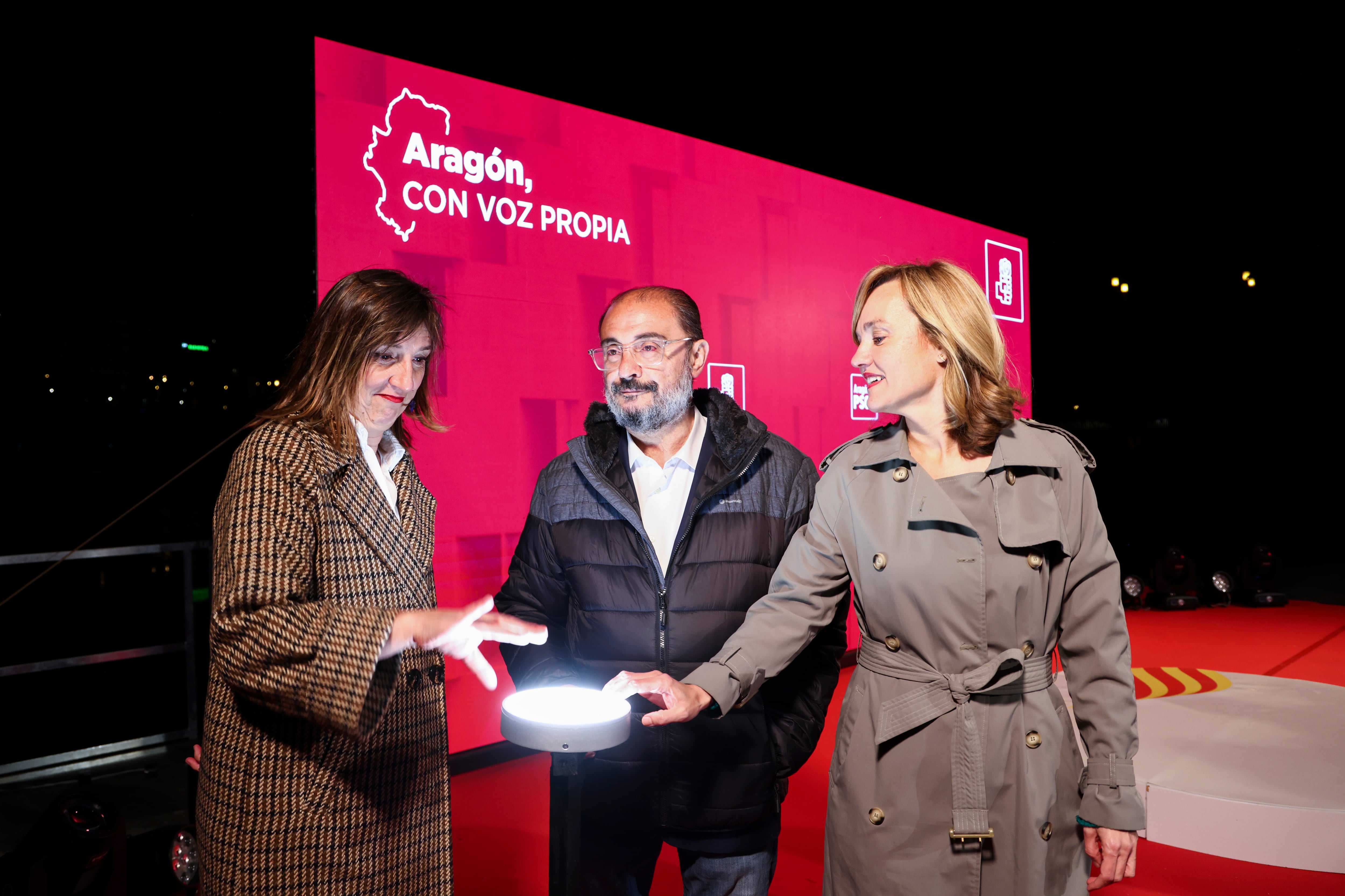 Imagen de archivo de Lola Ranera, Javier Lambán y Pilar Alegría 