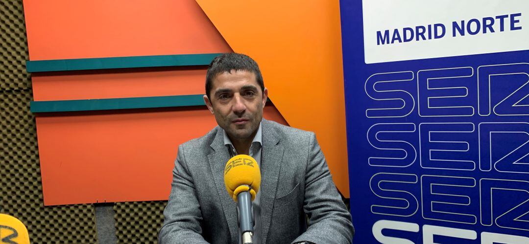 Miguel Ángel Martín Perdiguero, vicealcalde de San Sebastián de los Reyes en los estudios de SER Madrid Norte
