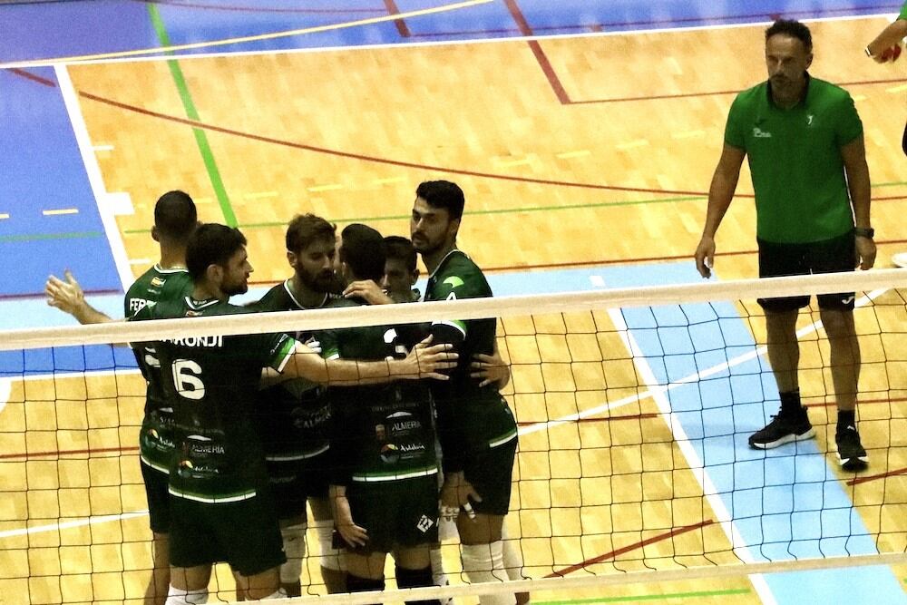 Comienza la defensa del título.