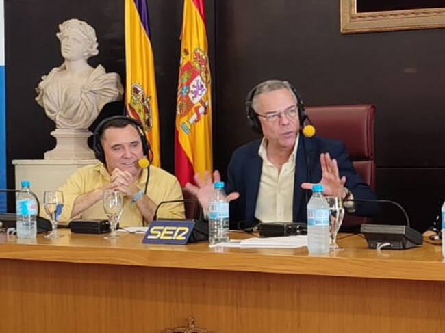 Joaquín Fernández Garro y Salomón Hachuel