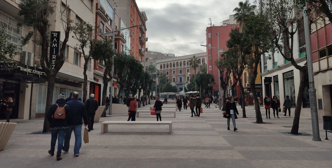 Calle Roldán y Marín después de las obras.