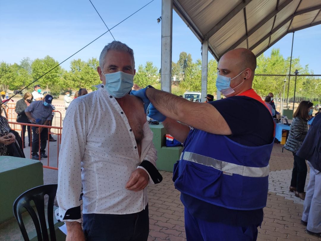 Vacunación en el recinto ferial de Linares.