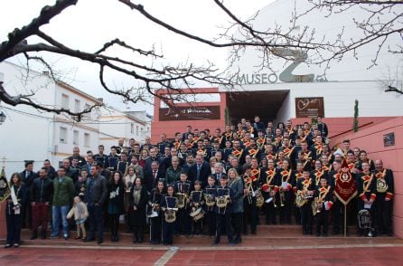 Premios Zabaleta 2015 en la escalinata del museo Rafael Zabaleta-Miguel Hernández