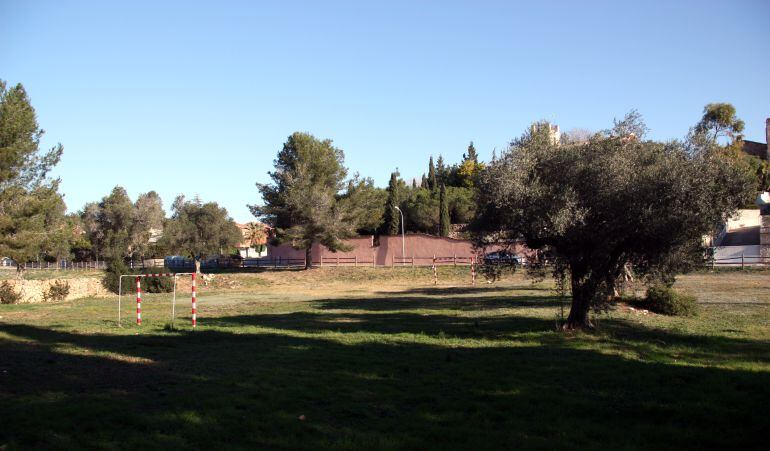 Pla general dels terrenys on s'ha de fer l'escola.