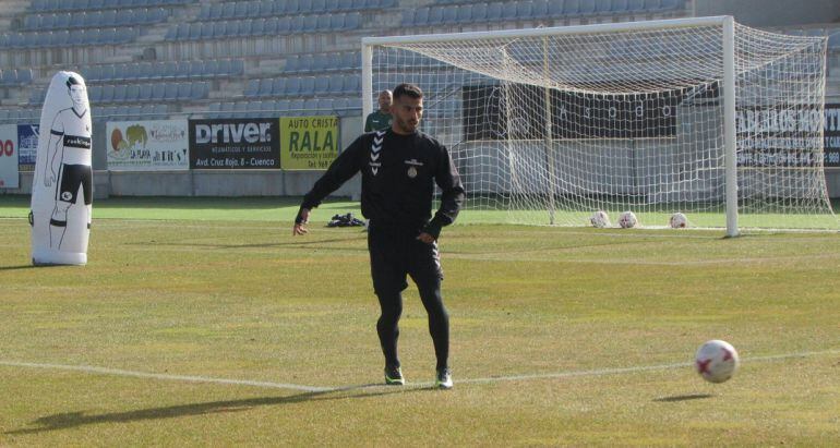 Victor Calarge en un entrenamiento en La Fuensanta 