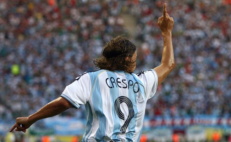 Hernán Crespo con la camiseta de Argentina.