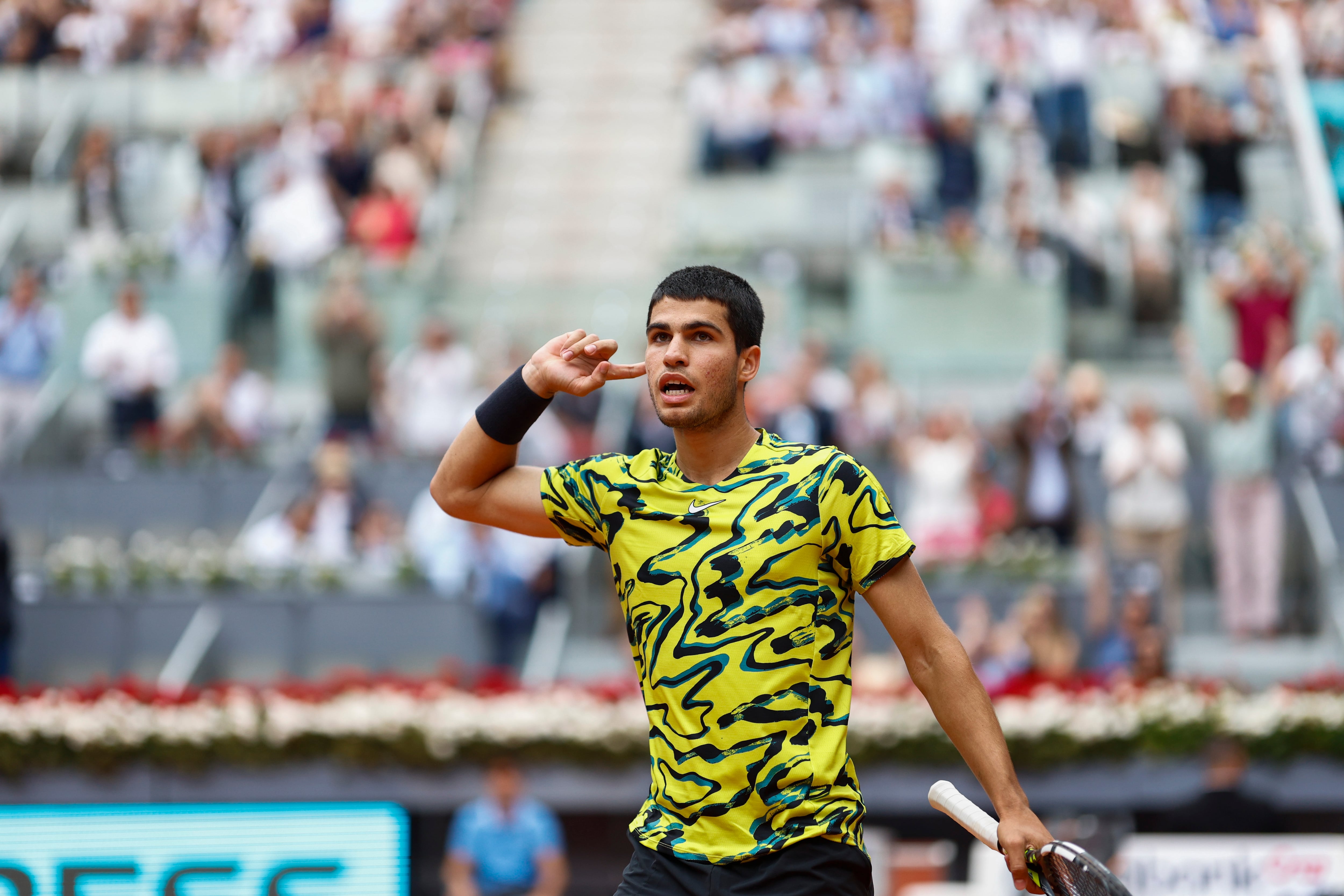 El tenista español Carlos Alcaraz vence ante el finlandés Emil Ruusuvuori. EFE/ Rodrigo Jiménez