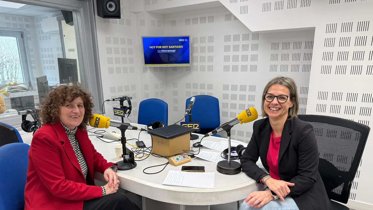 Goretti Sanmartín: "A la gente no le interesa el p'pimpampum' del PSOE, quieren saber si habrá presupuestos"