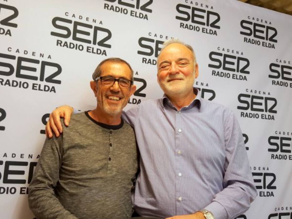 La filá Los Bravos cumplen 25 años y desfilarán por primera vez en las Entradas y en la Procesión