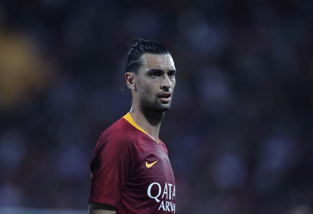 Pastore en un partido de pretemporada con la Roma