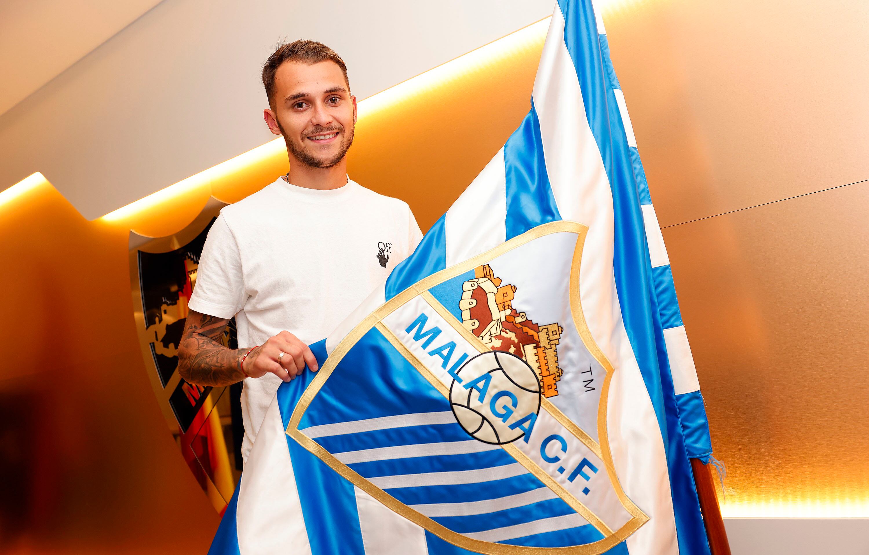 El centrocampista Fran Villalba cedido por el Sporting al Málaga