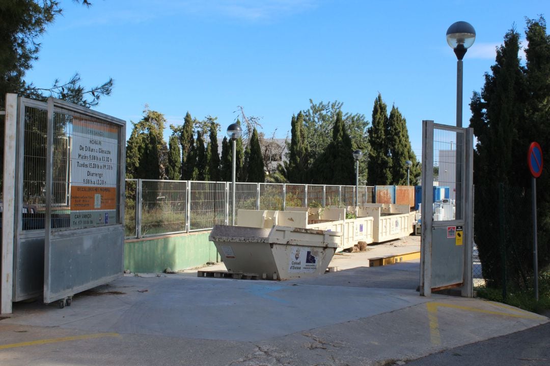 Imagen de una de las zonas de recogida selectiva