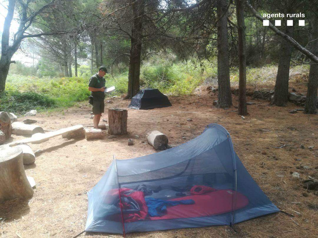 Acampada a la Cala Tavellera al Port de la Selva