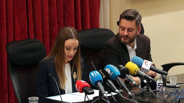 Entrevista a Consuelo Llobell y Carlos Galiana