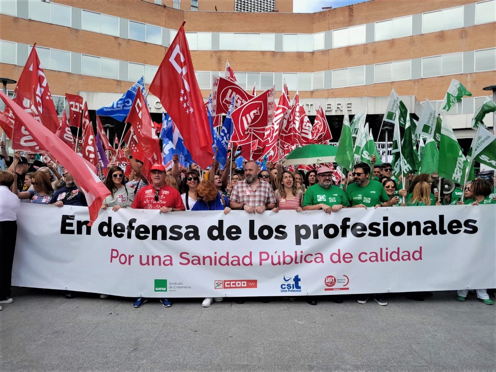 Concentración sanidad en Hospital 12 de Octubre