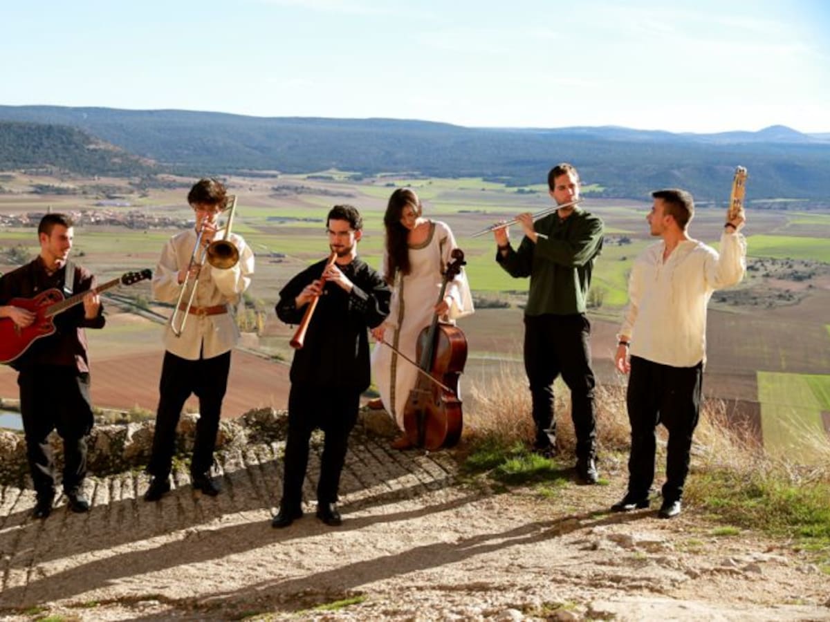 Stella Splendes adapta para escolares su espectáculo sobre Fernando el Católico