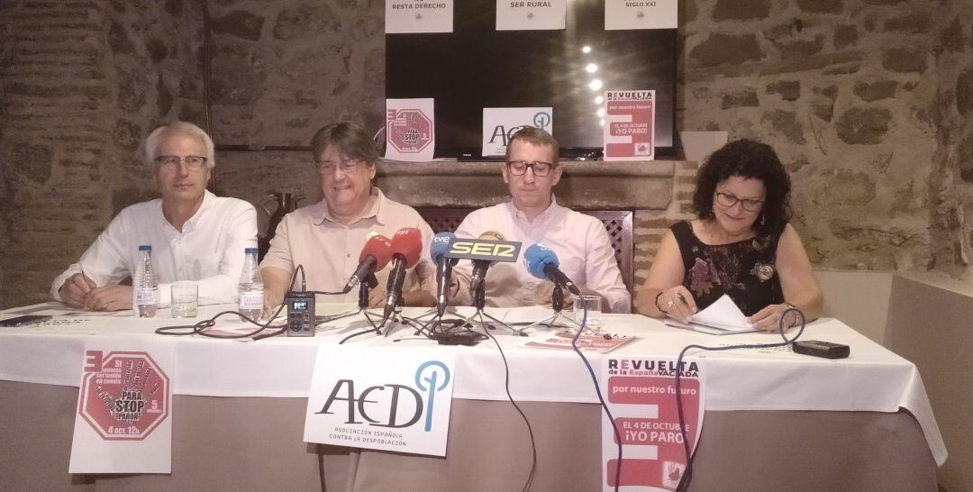 Representantes de las plataformas integradas en la Coordinadora de la España Vaciada