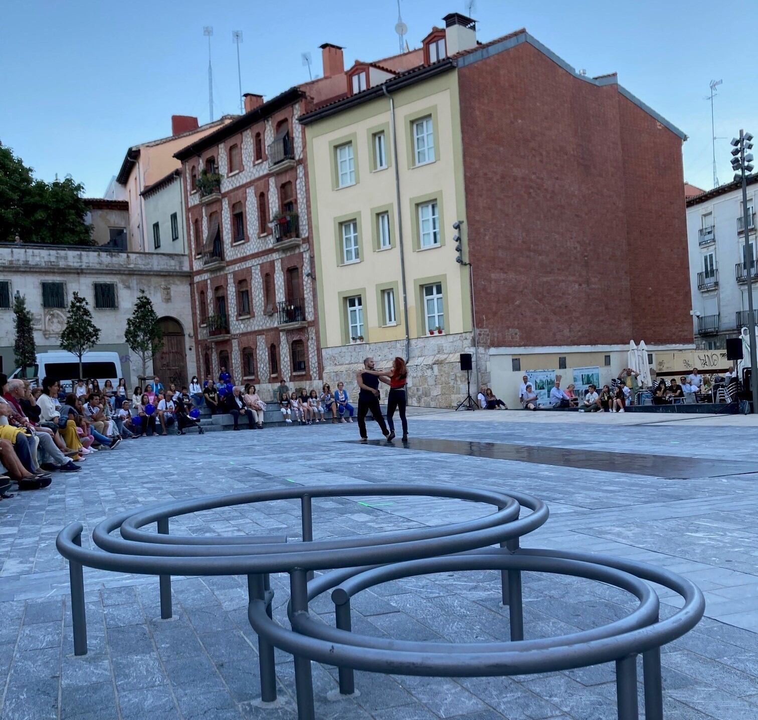 Espectáculo de calle en la programación cultural de Burgos