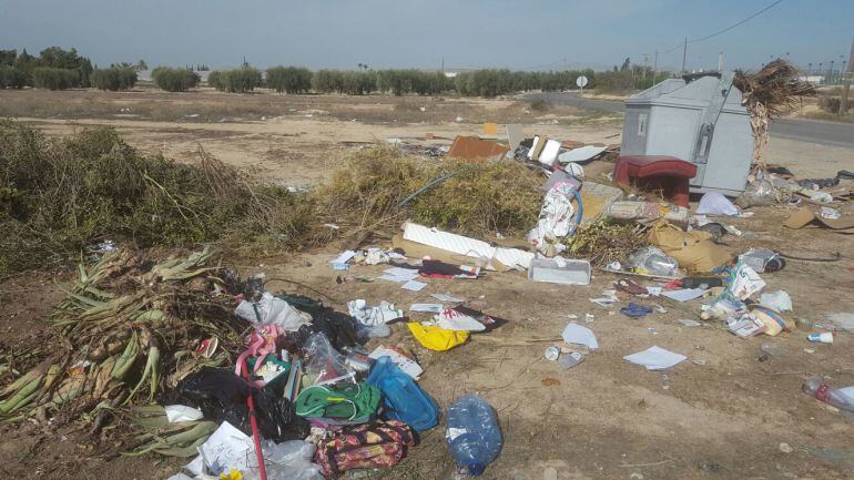 Ciudadanos pide que se limpie esta zona