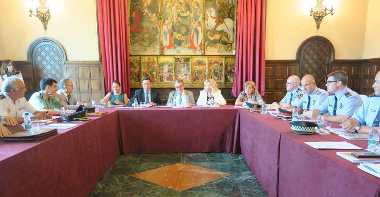 El paer en cap, Àngel Ros, ha presidit aquest matí la Junta Local de Seguretat