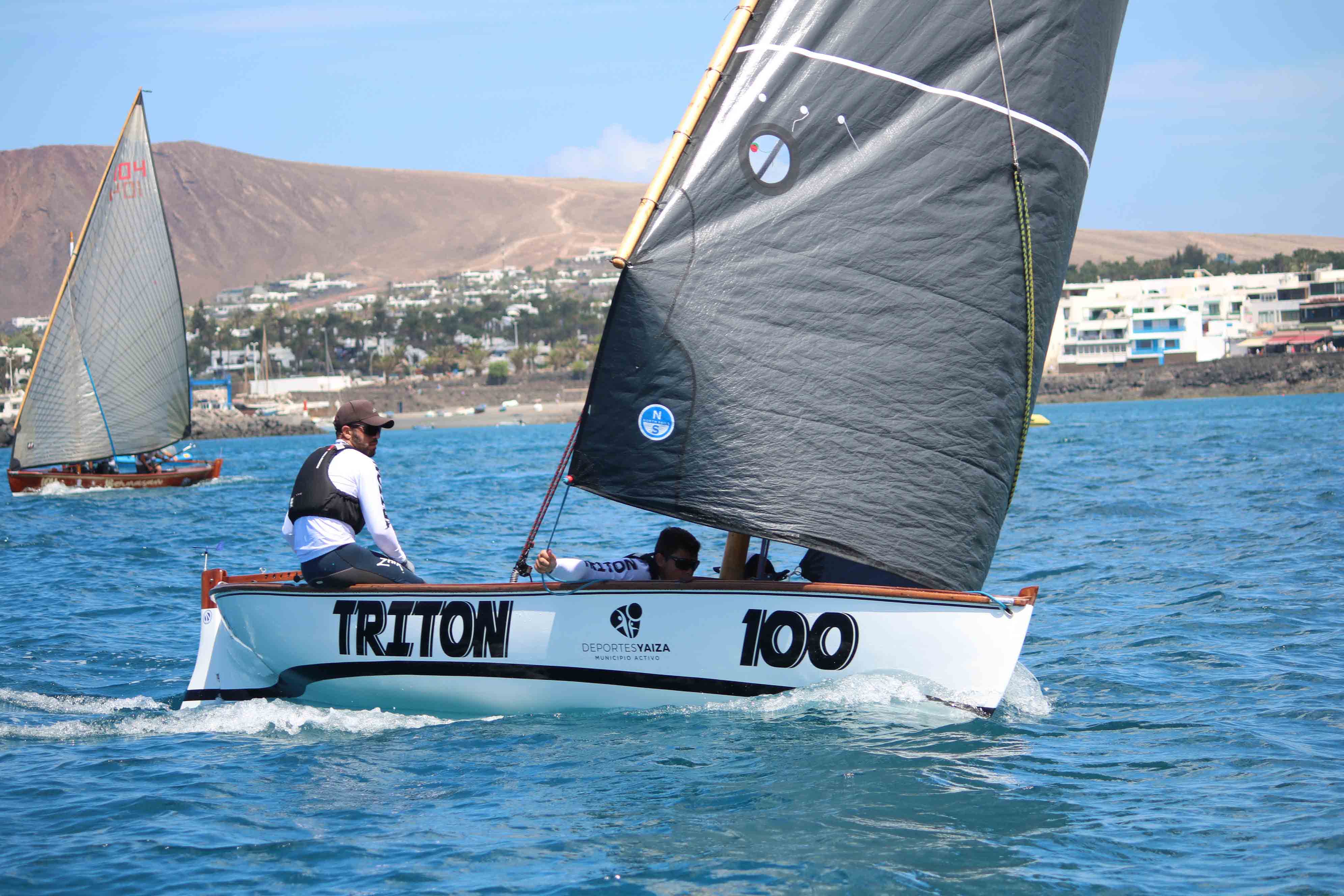 El Tritón en la IV Copa Vela Latina del Sur, en Lanzarote.