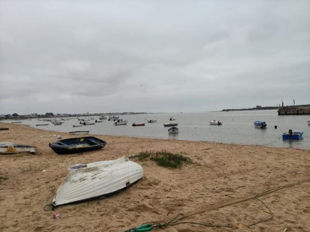 Playita junto al puerto de Bonanza, en Sanlúcar