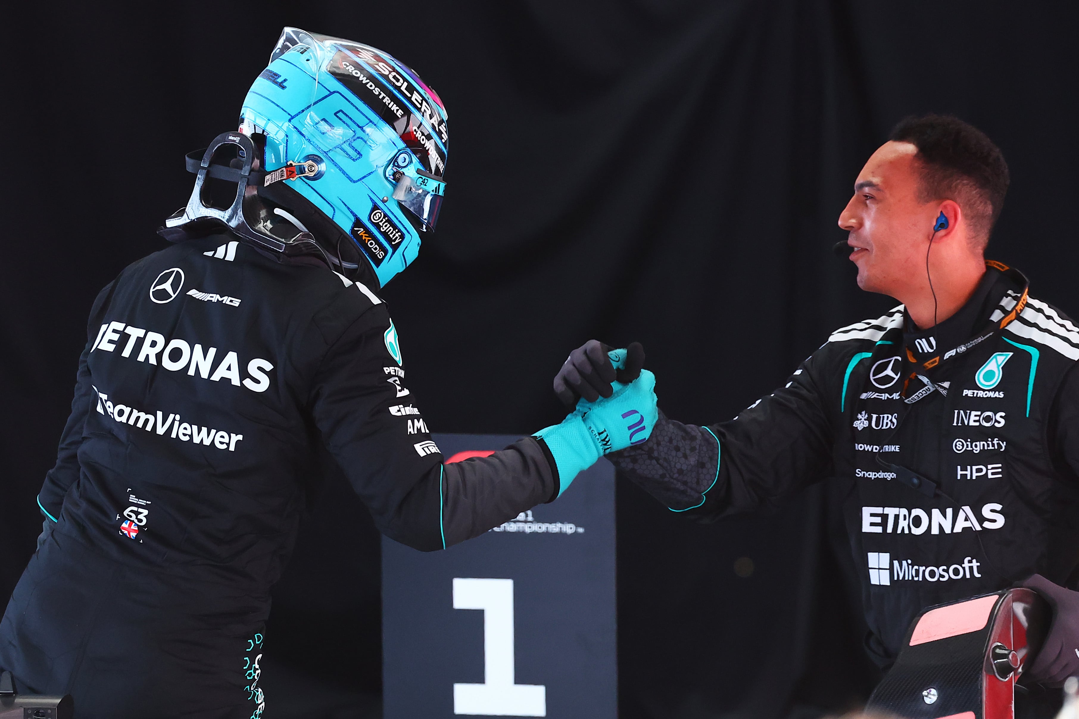 George Russell celebra su victoria en Australia. (Joe Portlock/Getty Images)