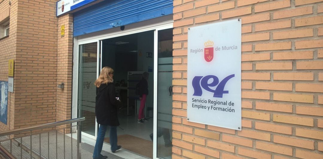 Imagen de una oficina del SEF de la ciudad de Murcia