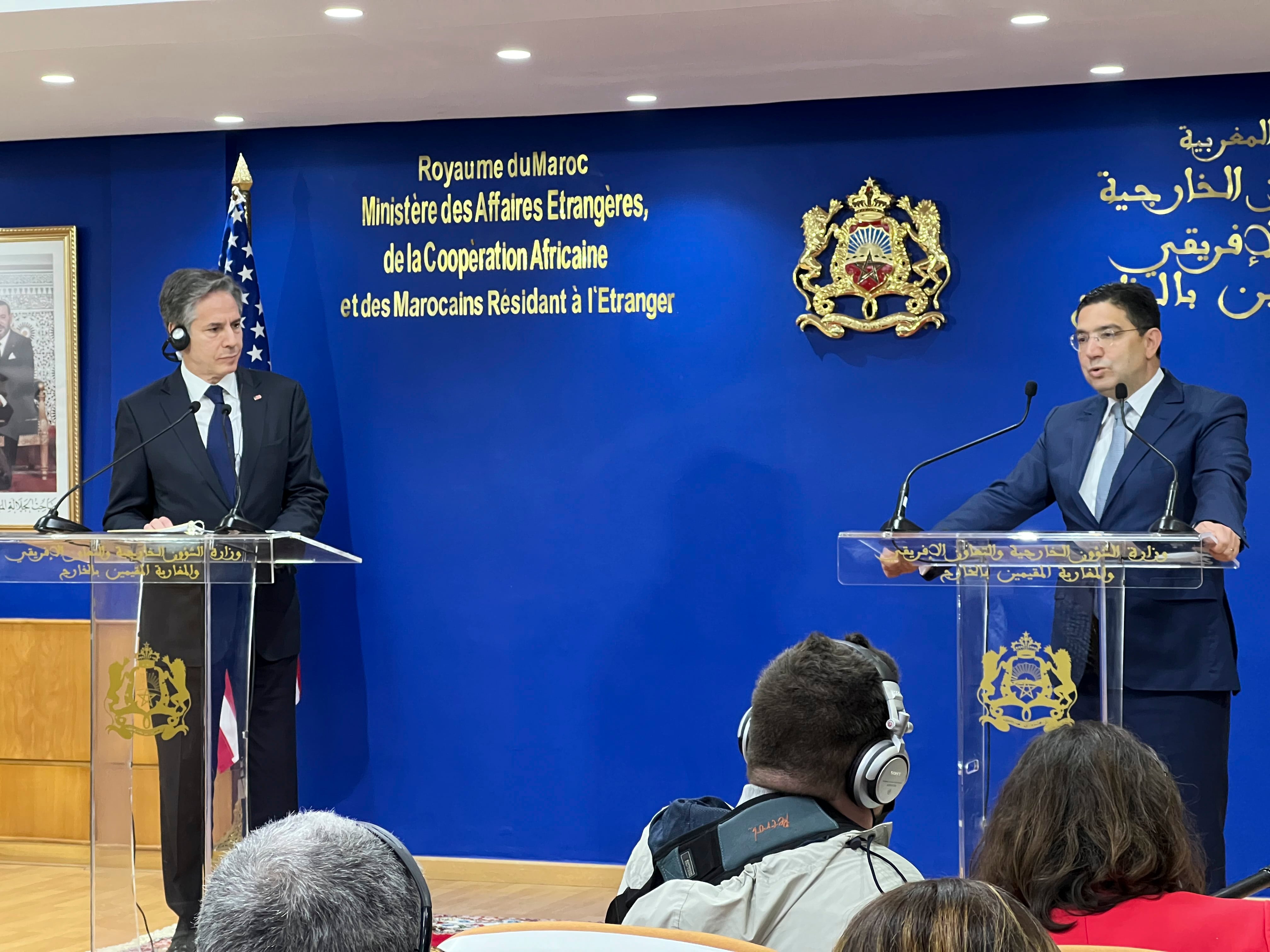 El ministro de Exteriores marroquí, Naser Burita, junto al secretario de Estado de EE.UU., Antony Blinken.