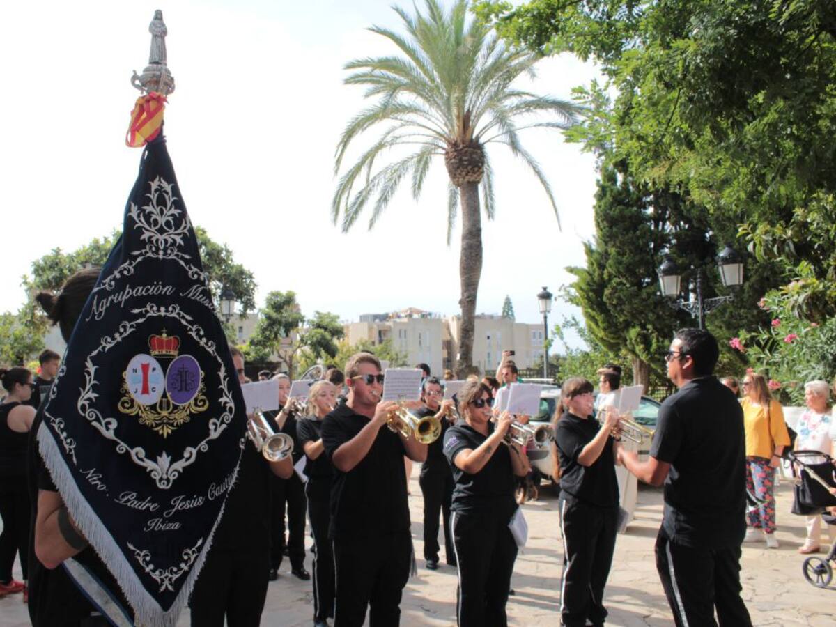 Jesús celebra el día grande de sus fiestas patronales