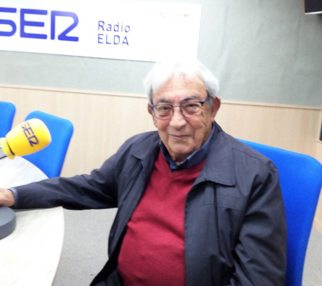 Pérez Busquier en su última visita a Radio Elda