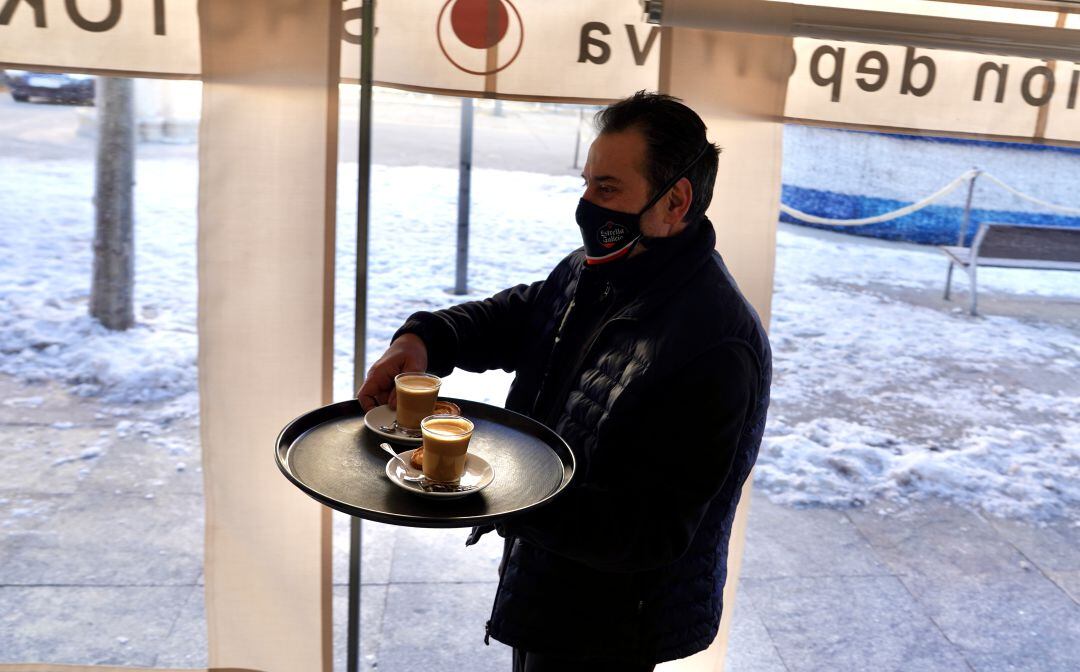 Servicio de terraza tras el cierre de la hostelería de interior