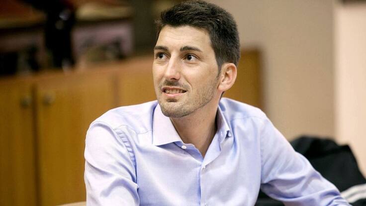 ENTREVISTA Oriol Mitjà (Infectòleg Hospital Can Ruti) "El departament de Salut confon ser garantista amb ser buròcrata. L'estratègia de proves d'antígens ha funcionat a Madrid"