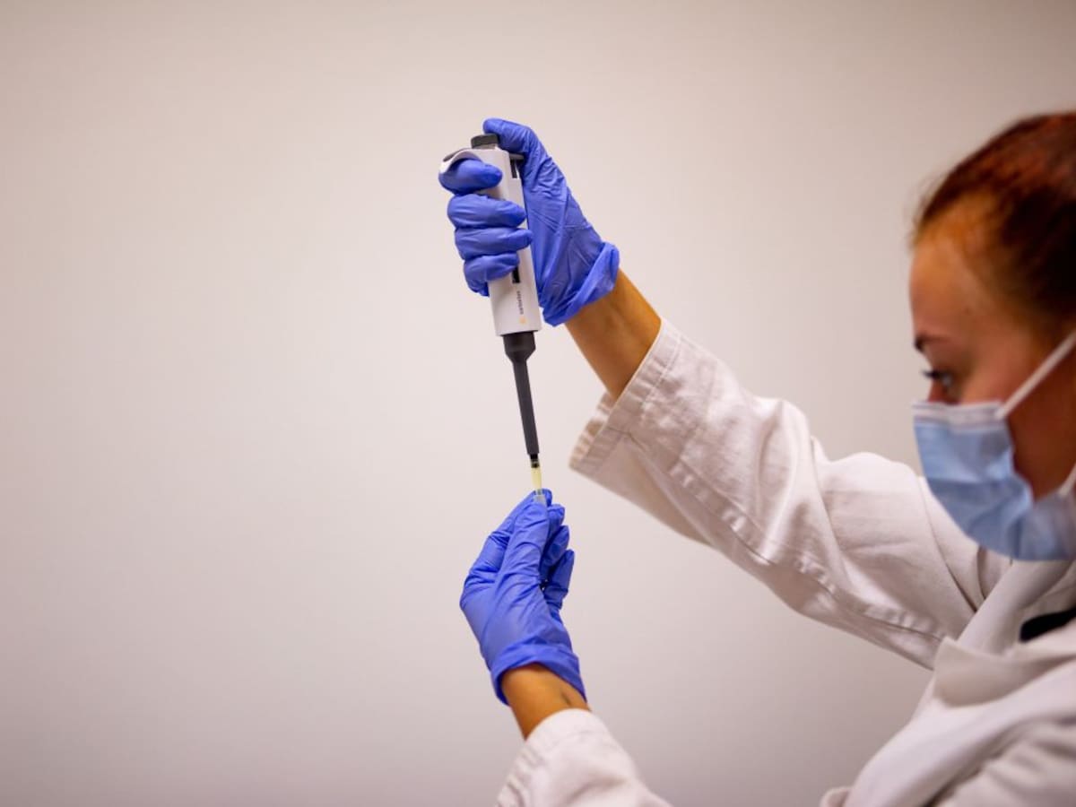 Cinco muertos más y 473 contagios en Castilla y León