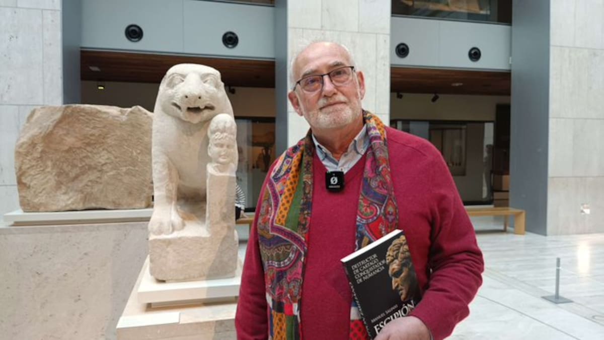 Charlamos con el historiador El historiador Manuel Salinas por su biografía sobre Escipión Emiliano