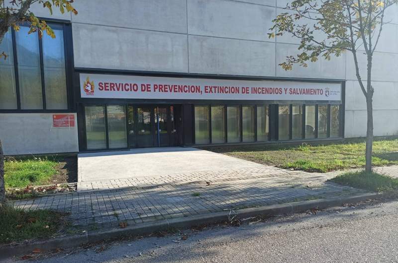 Fachada del parque de bomberos de villablino