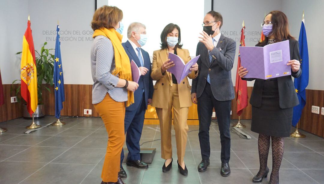 Presentación de la guía &#039;Actuación en sede judicial con víctimas de Trata de Seres Humanos con fines de explotación sexual&#039; 