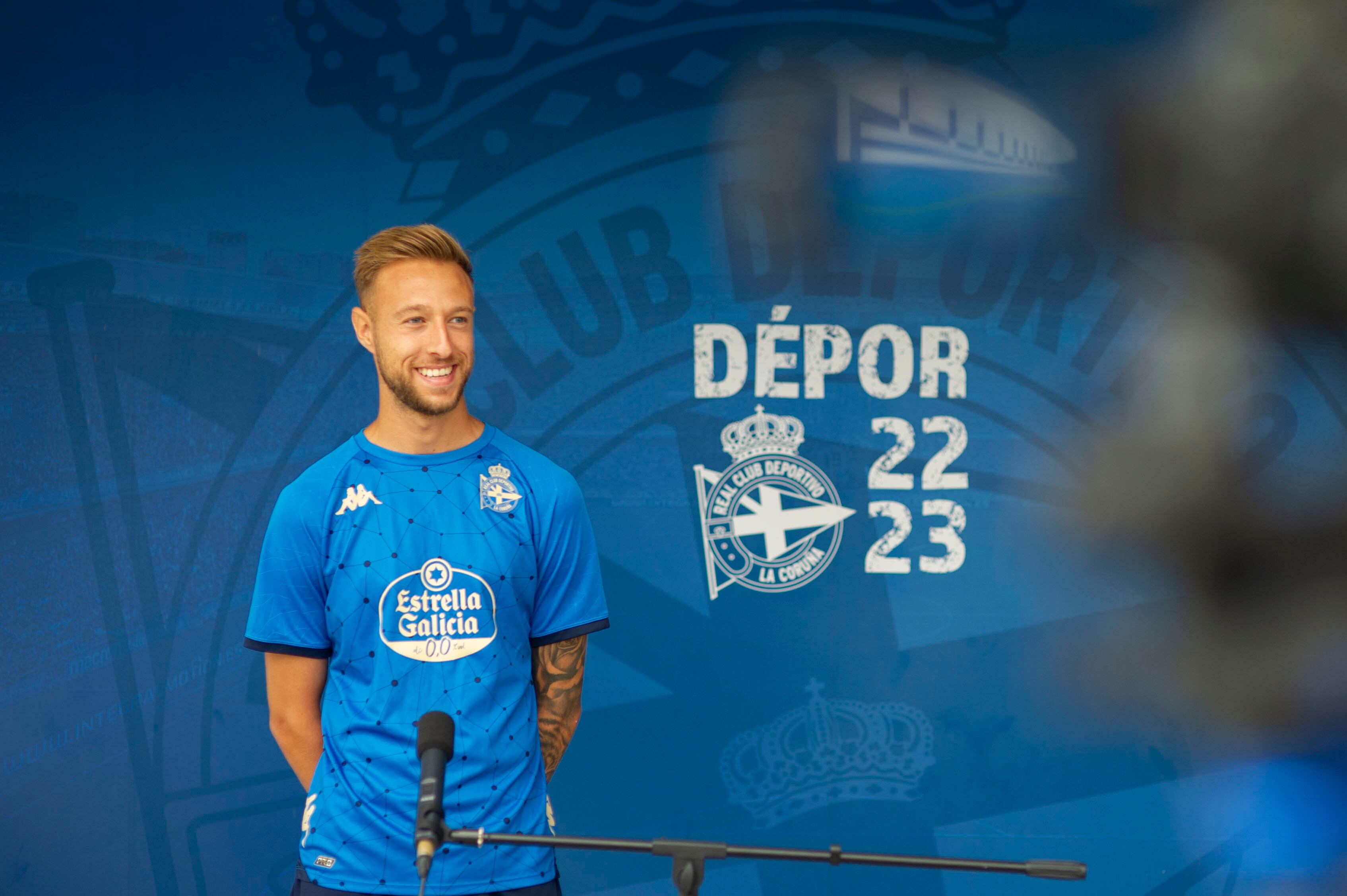 Víctor Narro, jugador del Deportivo. Foto, RC Deportivo