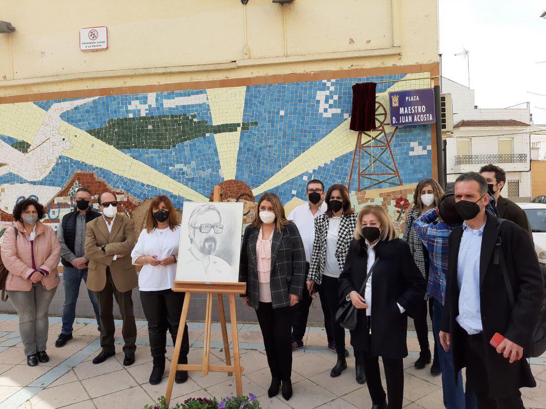 Inauguración de la Plaza "Maestro Don Juan Acosta" en Linares