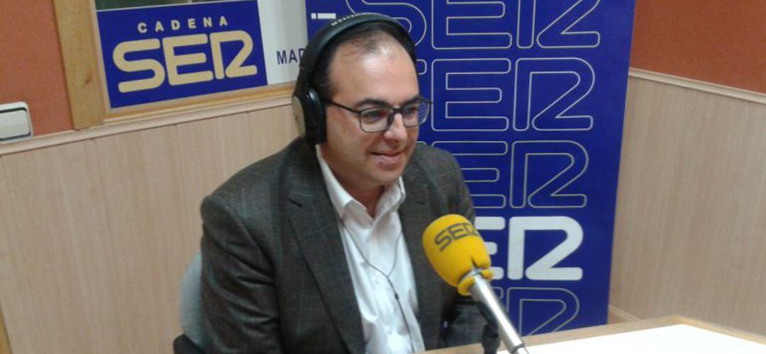 Santiago Llorente asegura que buscan un resquicio legal para recurrir y no tener que pagar los 7 millones que establece una sentencia judicial.