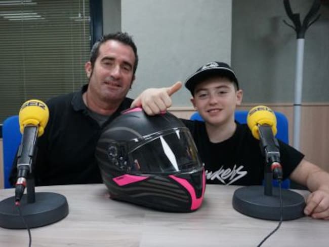 Joel Valero (I) con su padre, David Valero