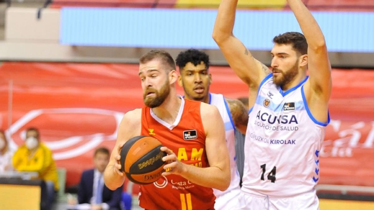 "En comparación a otros años, en el UCAM Murcia CB ahora mismo hay mucha tranquilidad"